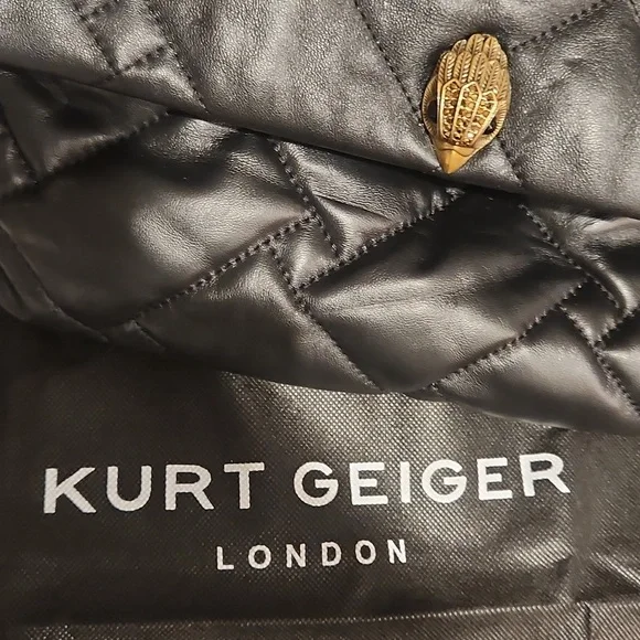 XXL Kensington Soft Quilted Leather Shoulder Bag Authentic - Picture 3 of 15